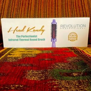 New in box Head Kandy The Perfectionist Infrared Thermal Round Brush